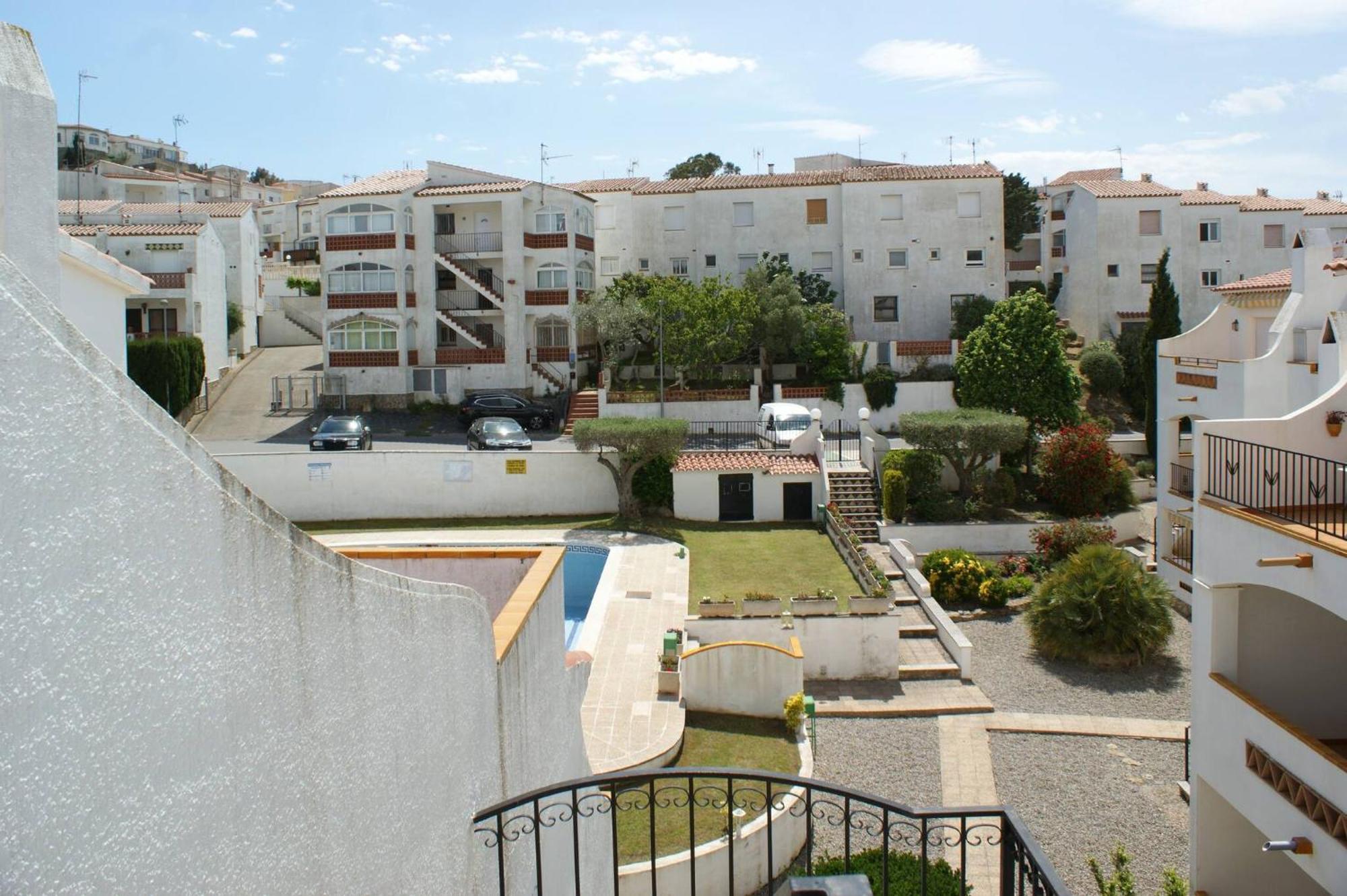 Apartamento En Roses Parking Y Piscina Comunitaria Exterior foto