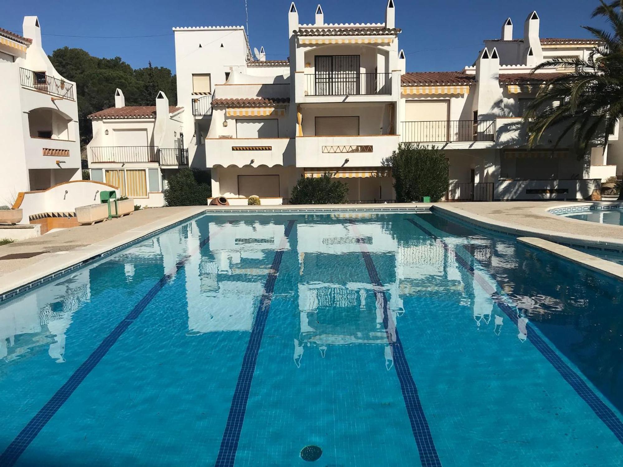 Apartamento En Roses Parking Y Piscina Comunitaria Exterior foto